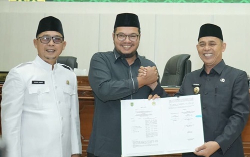 Rapat paripurna DPRD Inhil sepakati APBD 2026 Rp2,05 triliun (foto/int)