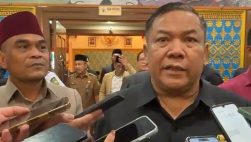 Ilustrasi Plt Gubernur SF Hariyanto ogah komentar soal rapat pembentukan Riau Pesisir (foto/int)