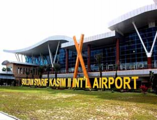 Bandara SSK II di Pekanbaru.
