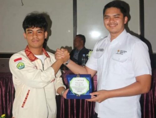 Kolaborasi mahasiswa dan legislator.