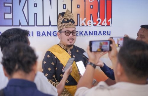 Ketua Umum MKA LAMR Kota Pekanbaru, Datuk Seri Rizky Bagus Oka.(foto: int)