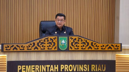 Sekdaprov Riau, Syahrial Abdi umumkan Stadion Utama jadi pusat perayaan HUT Riau dan Kemerdekaan RI (foto/int)